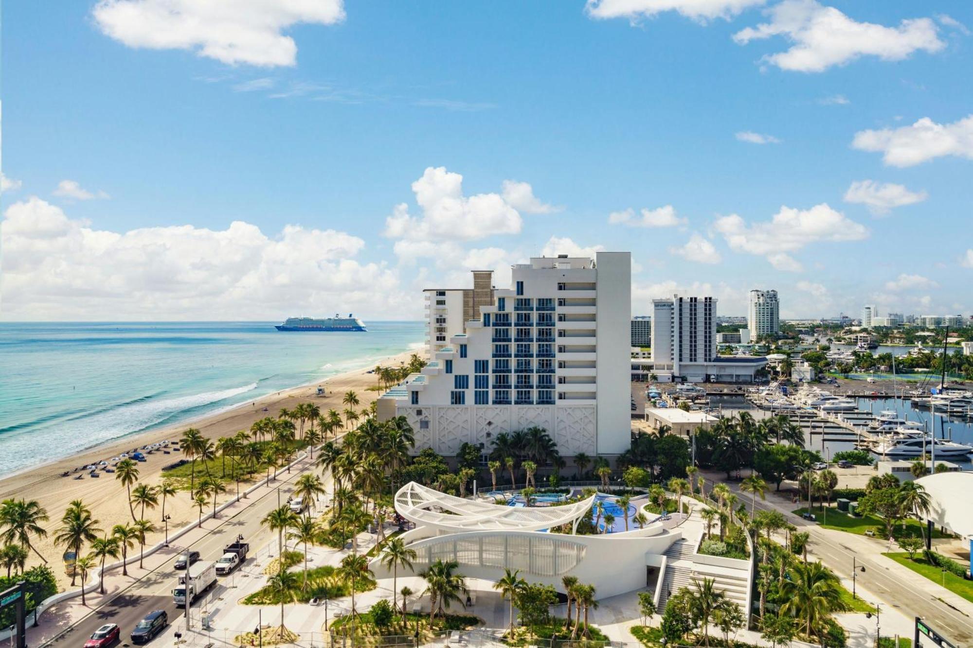 Courtyard By Marriott Oceanside Lauderdale Hotel