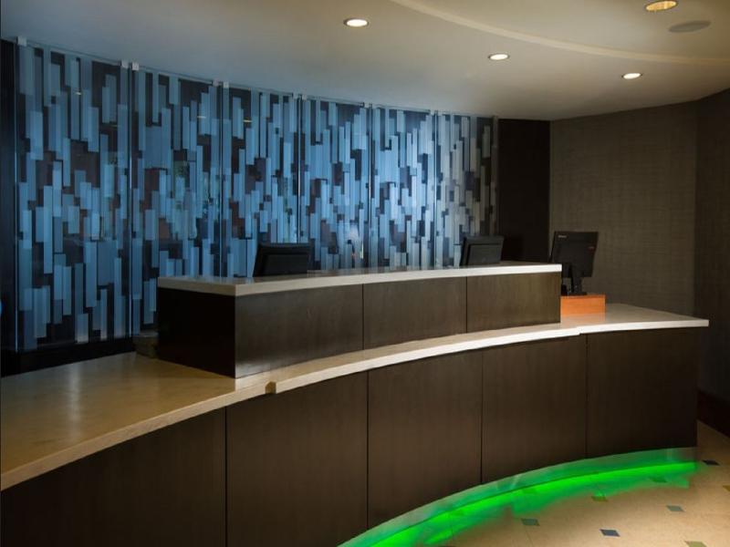 Courtyard By Marriott Oceanside Lauderdale
