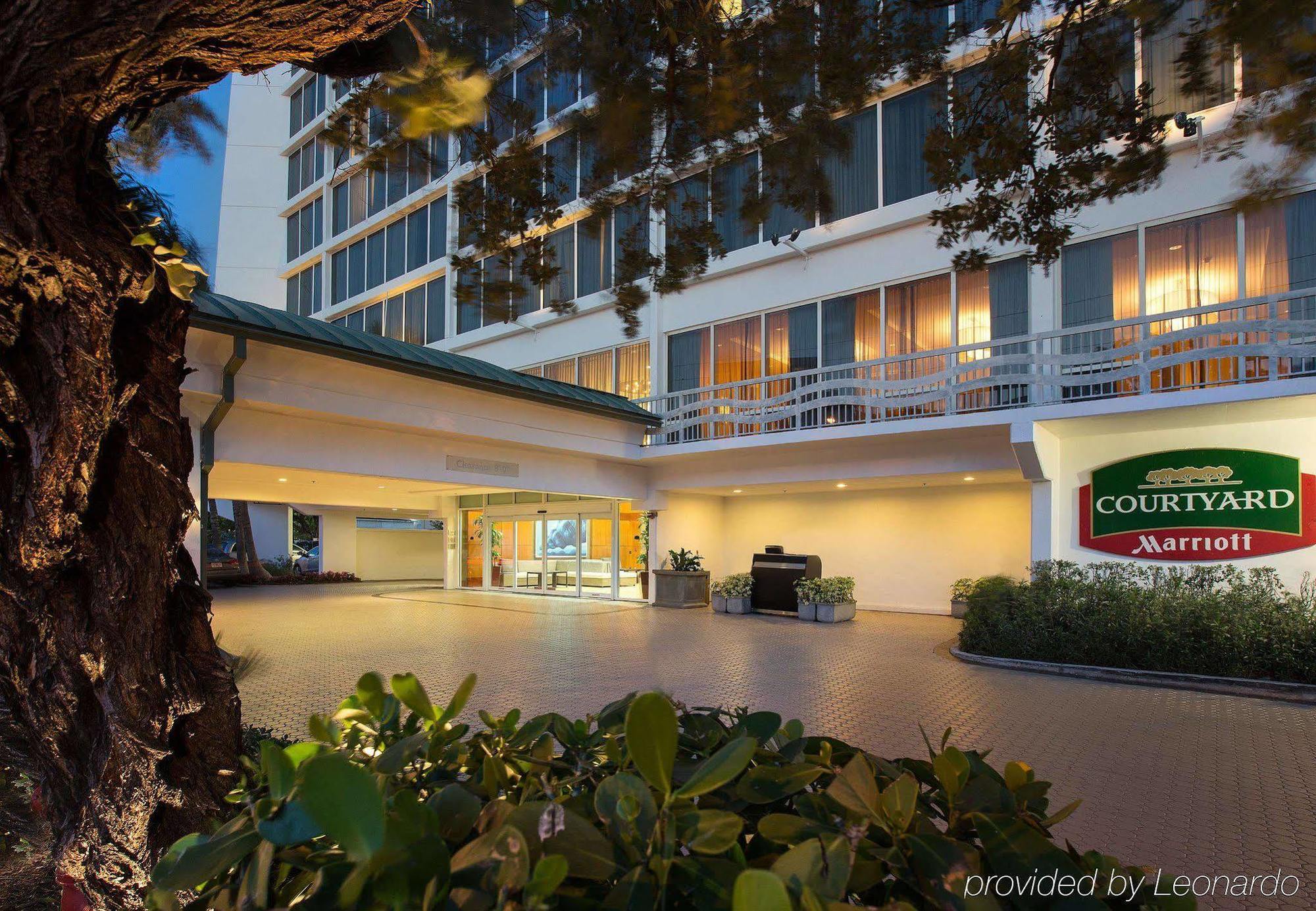 Courtyard By Marriott Oceanside Lauderdale